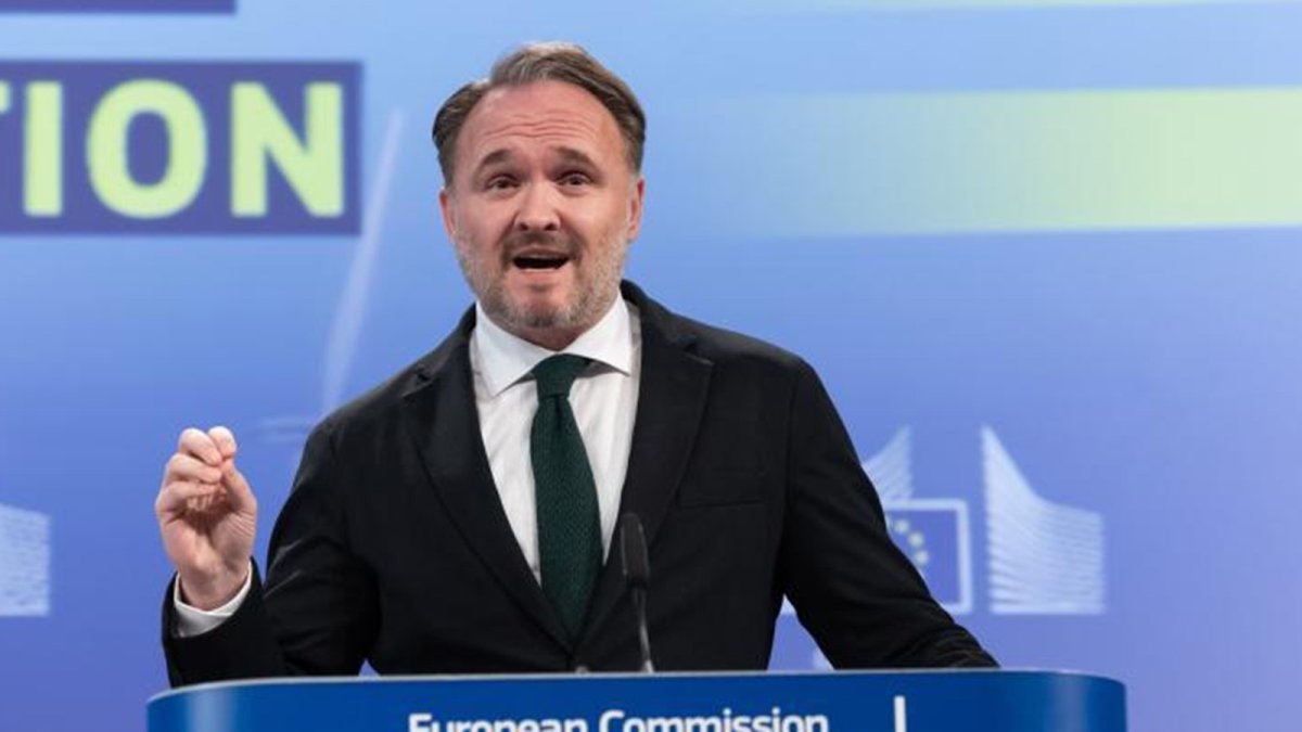 Bruselas sugiere vías para reducir los precios de la energía exprimiendo la normativa vigente