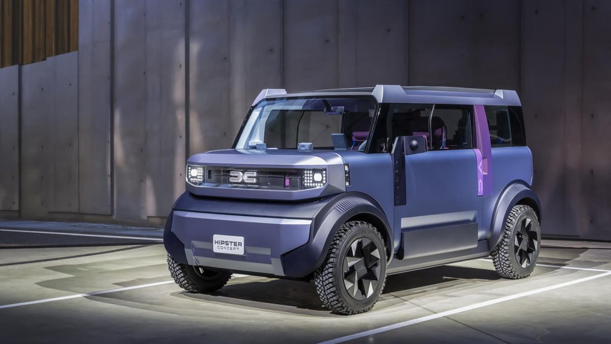 Dacia redefine su estrategia "esencial pero molona" y la traslada a la movilidad del futuro