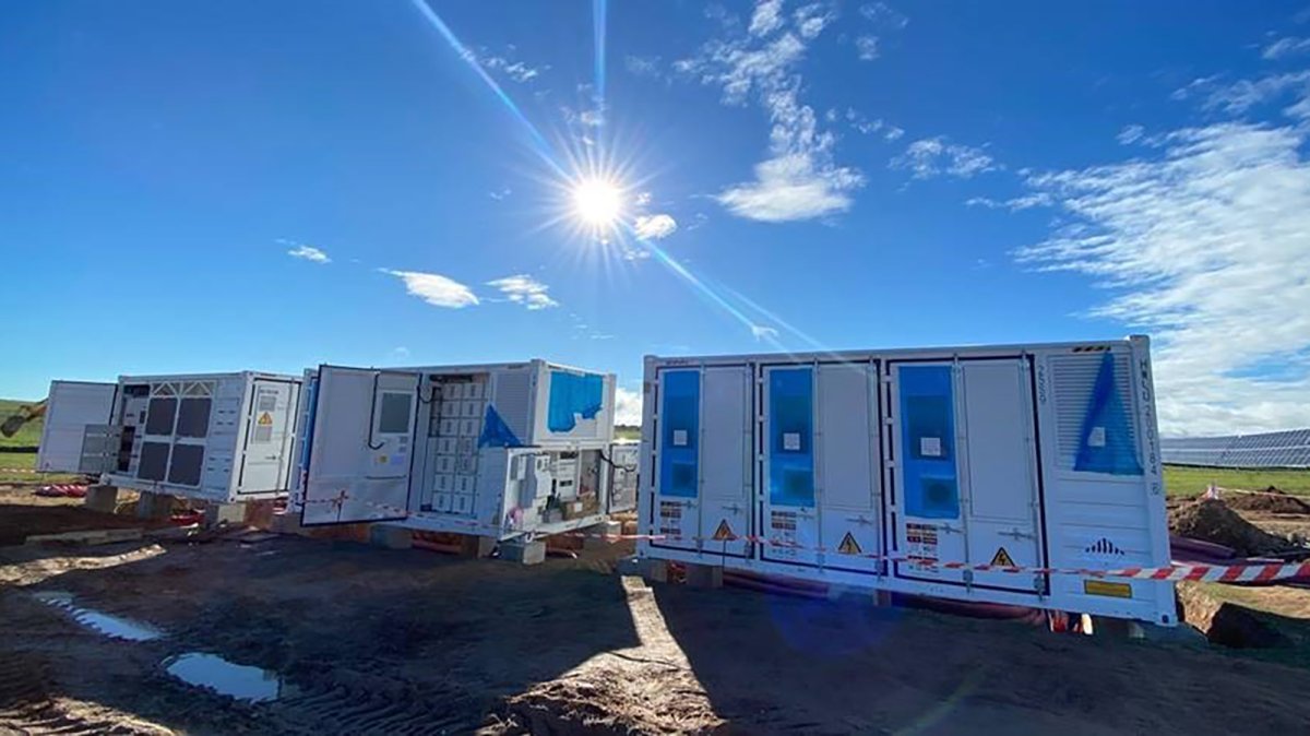 Alter Enersun obtiene ayudas para cinco proyectos de baterías en Extremadura
