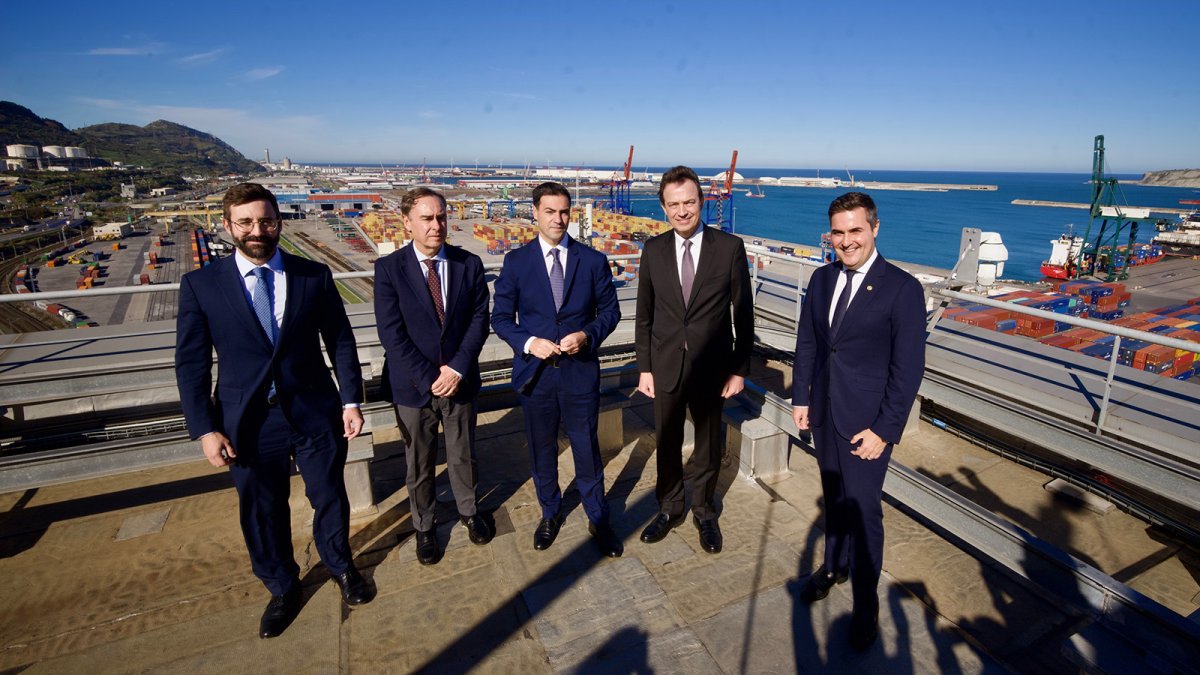 Enagás presenta su plan para el hidrógeno en el País Vasco.