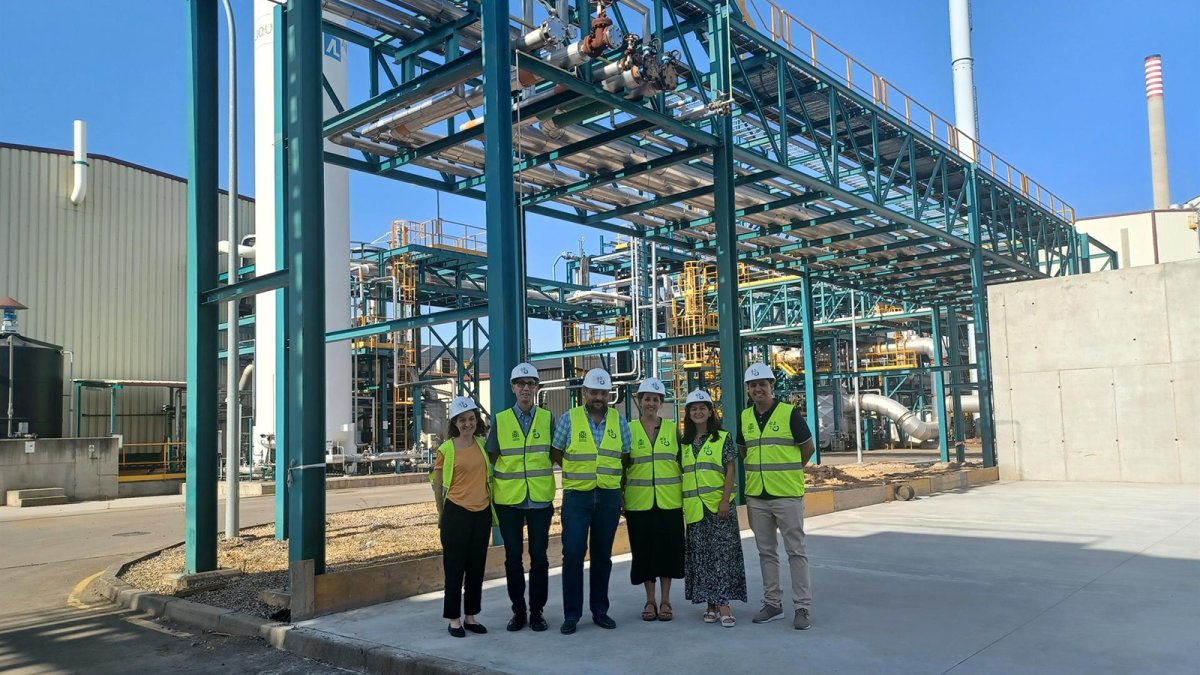 CIUDEN y Eurecat finalizan el diseño de una planta piloto "pionera" para producir metanol más eficiente y sostenible