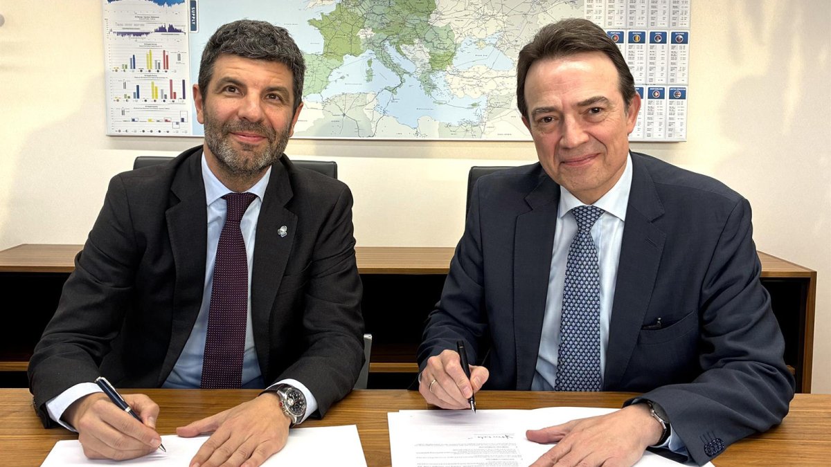 Enagás se alía con Terresis para desarrollar proyectos de descarbonización y de gestión sostenible de CO2