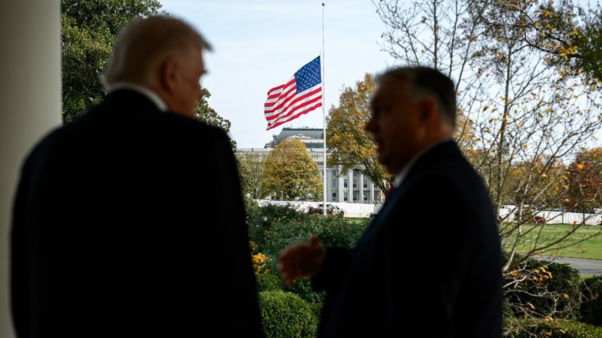 Bruselas no comenta la cita de Orbán y Trump sobre el petróleo ruso porque no sabe lo que acordaron