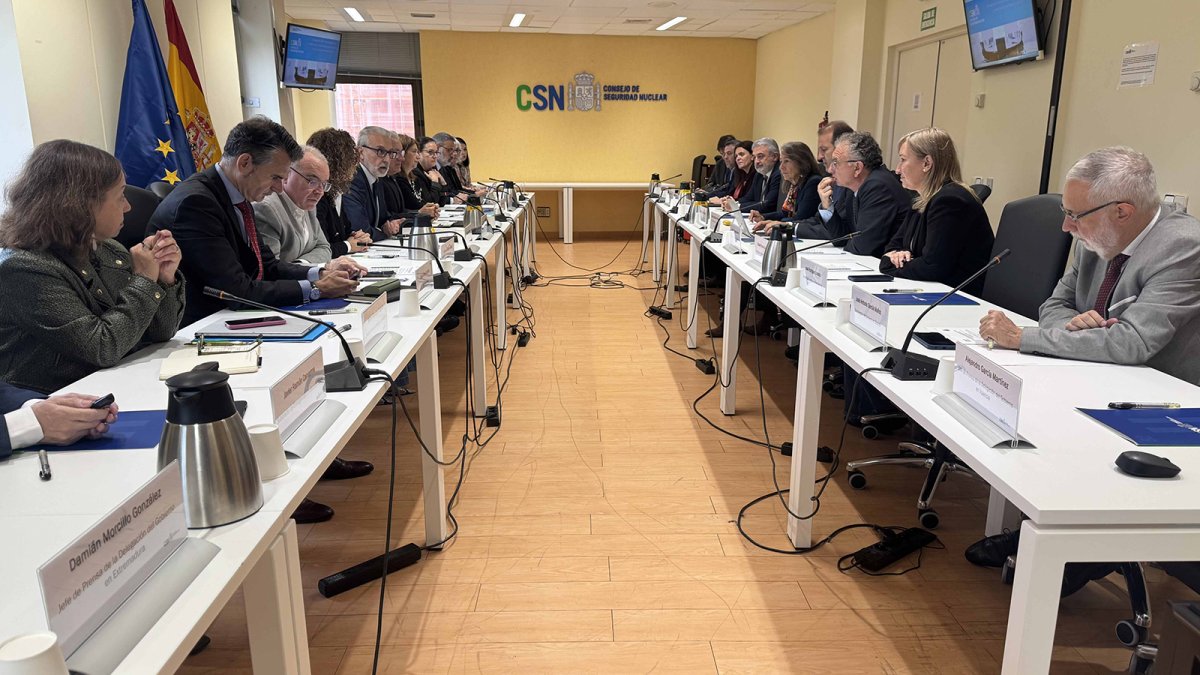 El CSN "estrecha lazos" con las delegaciones del Gobierno en la gestión de emergencias