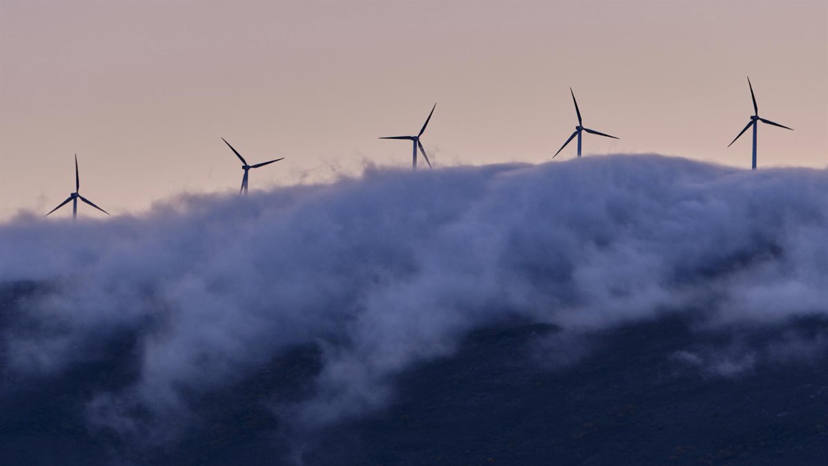 La inversión en energías limpias en la Península Ibérica se duplica hasta septiembre y alcanza 747 millones
