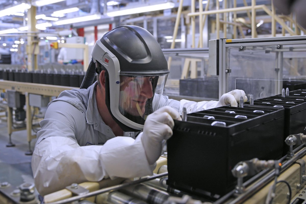 El Estado alemán de Renania del Norte se alía con socios belgas y holandeses para impulsar la producción circular de baterías