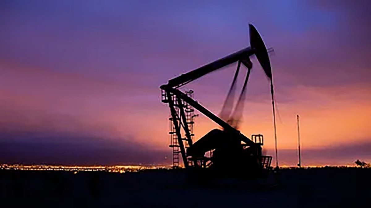 La petrolera estatal argentina YPF gana 2.494 millones hasta septiembre frente a unas pérdidas de 154 millones
