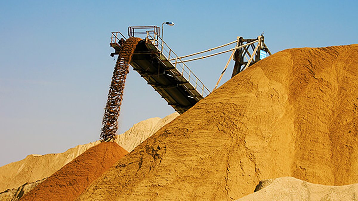 OCP extrae roca de fosfato de una manera que utiliza menos electricidad y agua.