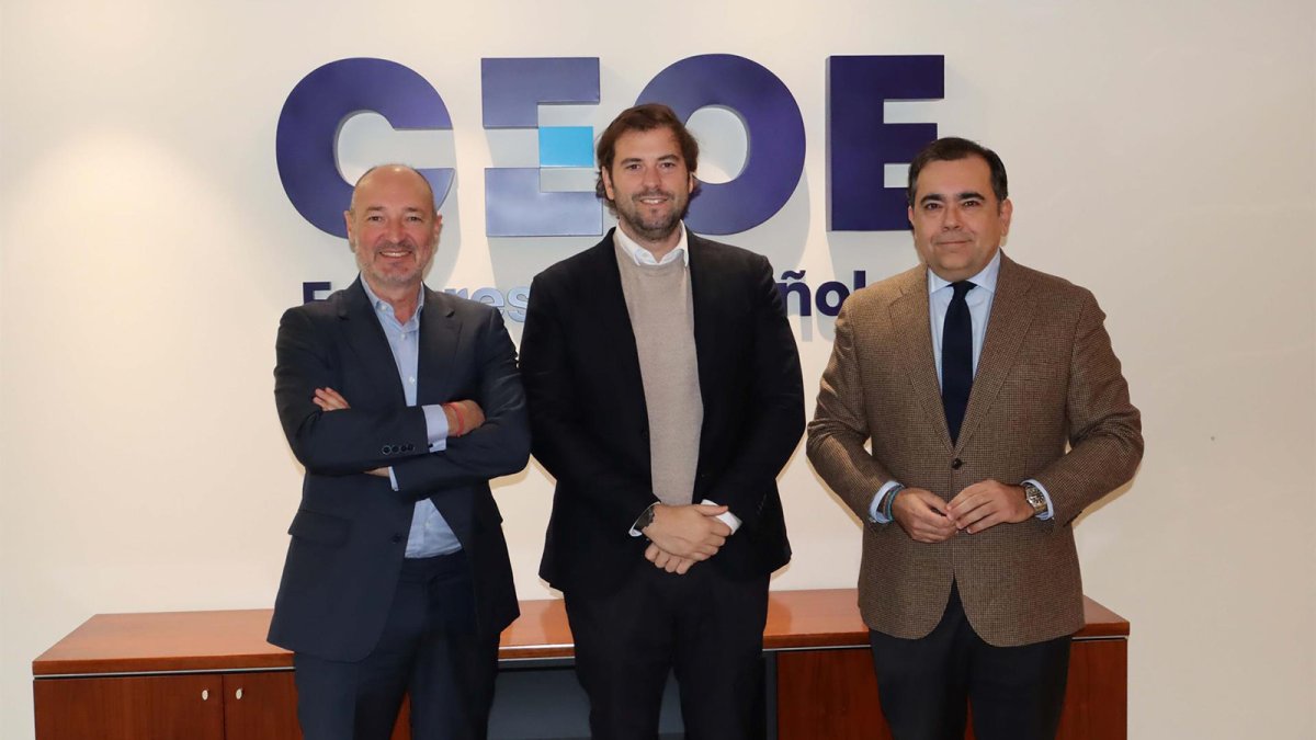 Prosolia Energy se incorpora a CEOE para "impulsar la descarbonización" del tejido empresarial español