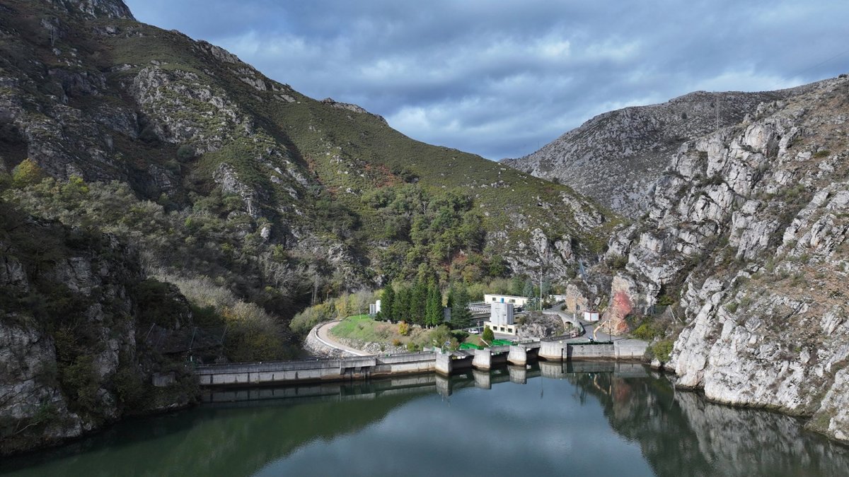 EDP invierte 8 millones en una central hidroeléctrica en Rioseco (Asturias) que sumará 3,2 MW de potencia