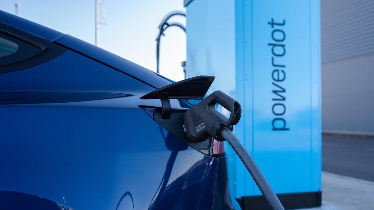 Los operadores de recarga valoran positivamente el rol del vehículo eléctrico en el Plan Auto 2030