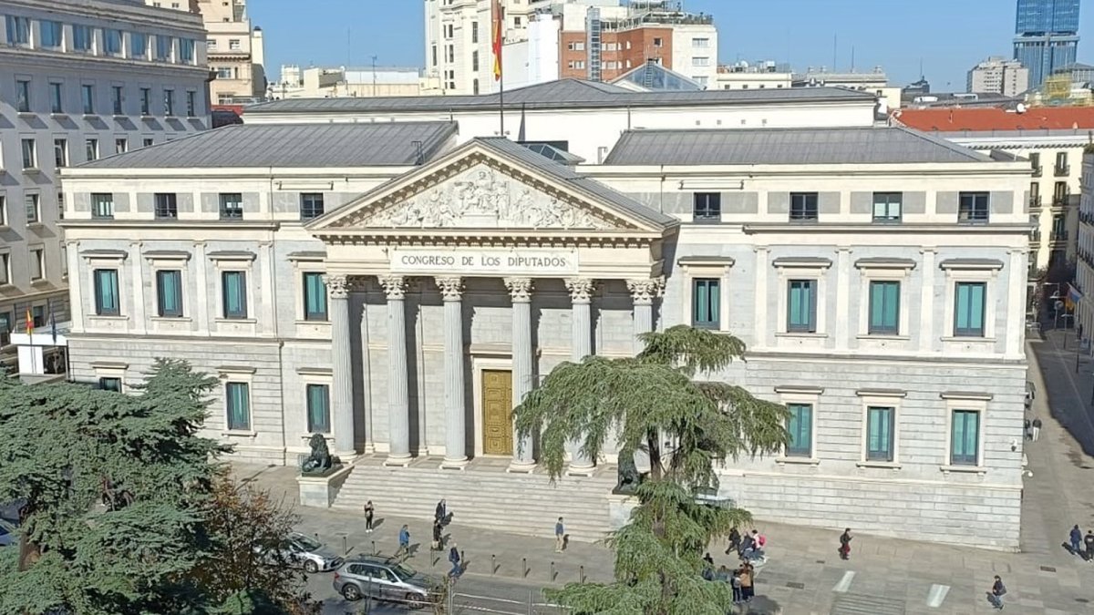 Visalia prorrogará su contrato para iluminar al Congreso durante el 2026