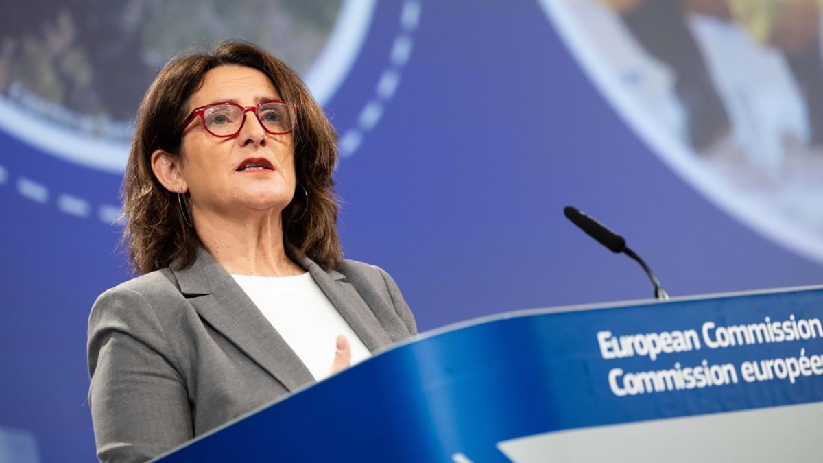 Ribera afirma que la UE ganará la transición limpia con una visión común y no con modelos aislados