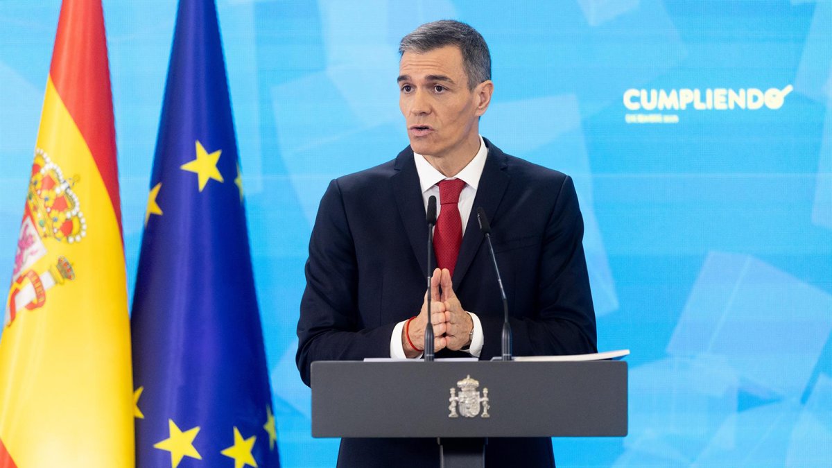 El Gobierno extiende los descuentos al transporte para 2026 y anuncia un billete único de 60 euros al mes