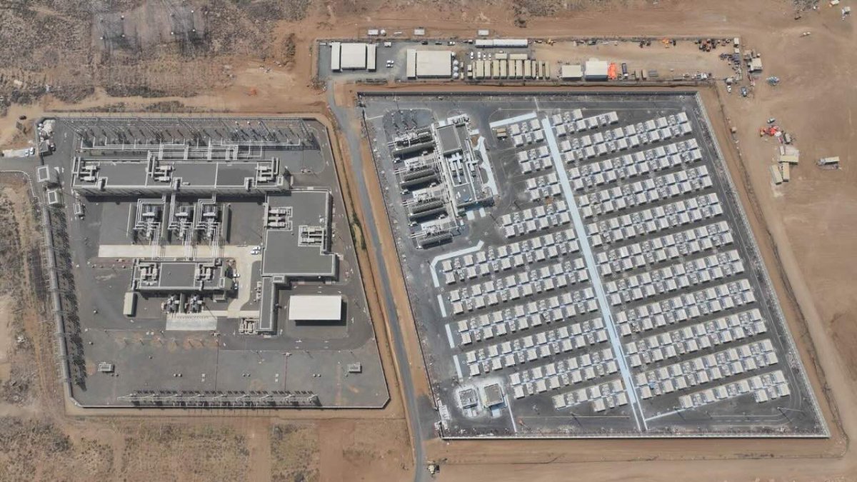 Completan la batería de red más grande del mundo en la capital mundial del petróleo