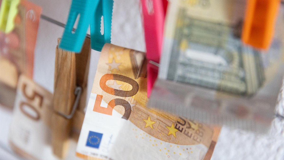 Las tarifas de telecos, la electricidad y los sellos, principales subidas en 2026