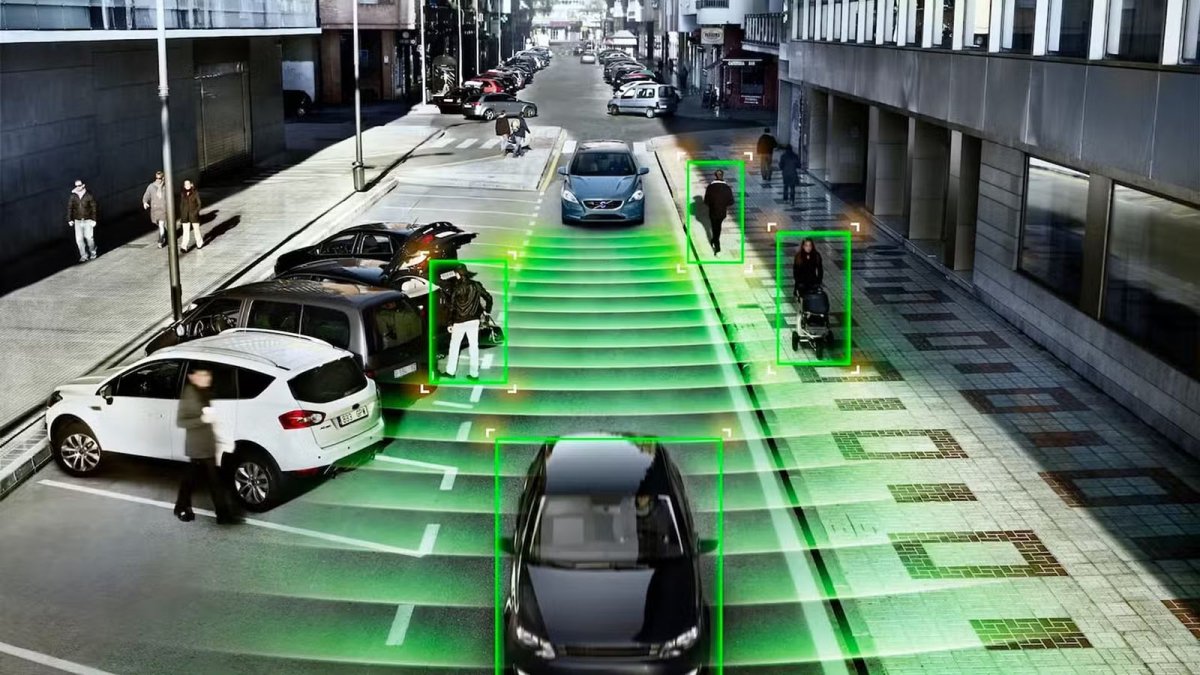 Otro debate europeo sobre los eléctricos: ¿Deben sonar como los de combustión?