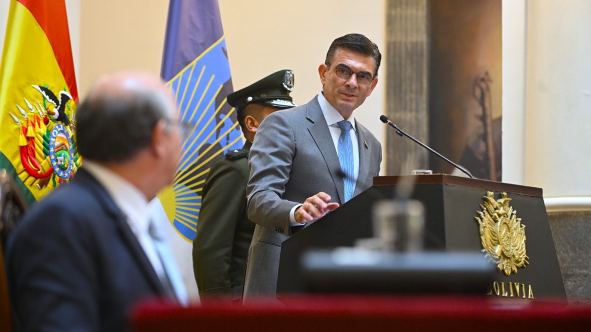 El Gobierno de Bolivia declara "emergencia energética y social" por la crisis económica