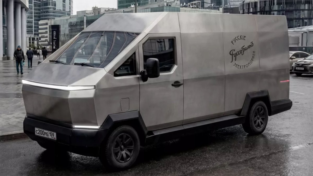 Su diseño no deja de recordar al del Tesla Cybertruck