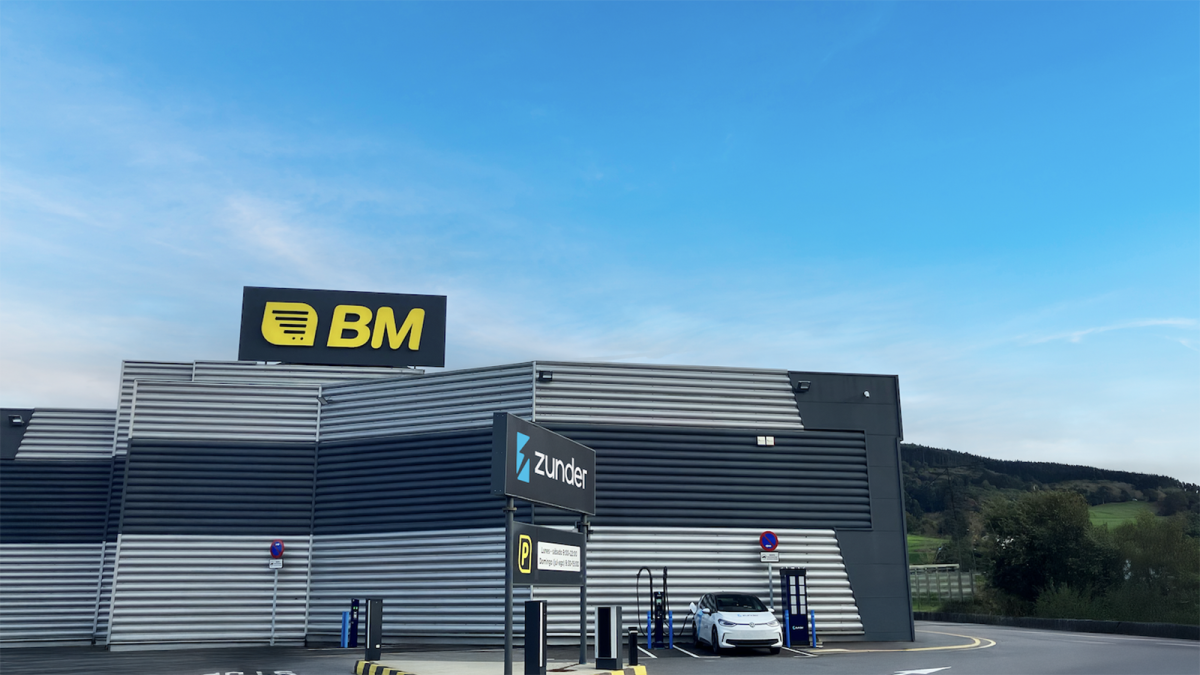 Zunder y BM Supermercados impulsan la movilidad eléctrica con un despliegue de 33 estaciones de carga en España