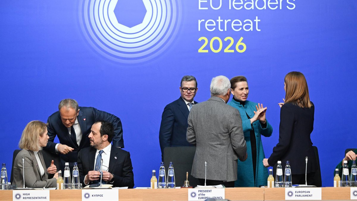 Líderes UE defienden medidas urgentes para reactivar la competitividad o buscar una Europa a dos velocidades