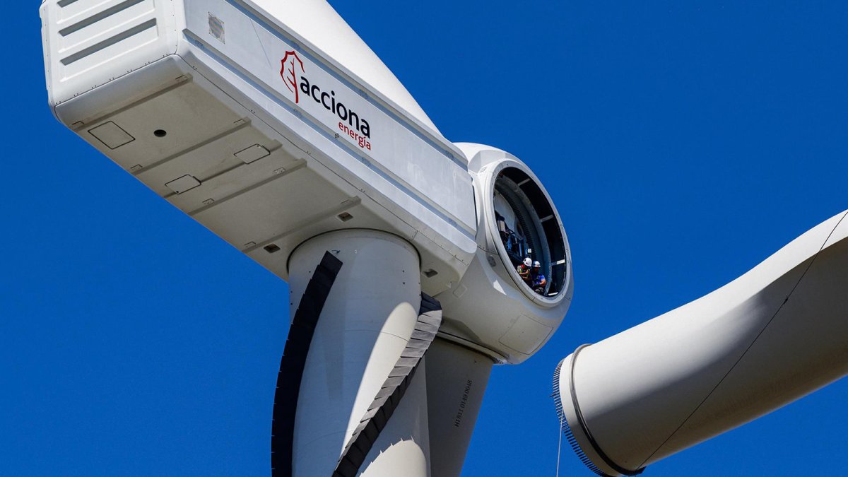 Acciona Energía completa la repotenciación del parque eólico Tahivilla de Tarifa (Cádiz)