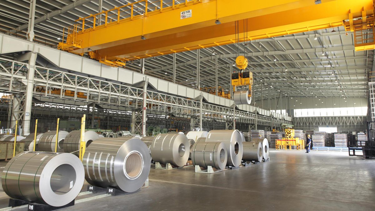 La siderurgia avisa a Europa de pérdidas de inversión y empleo si no prioriza al acero fabricado en la UE