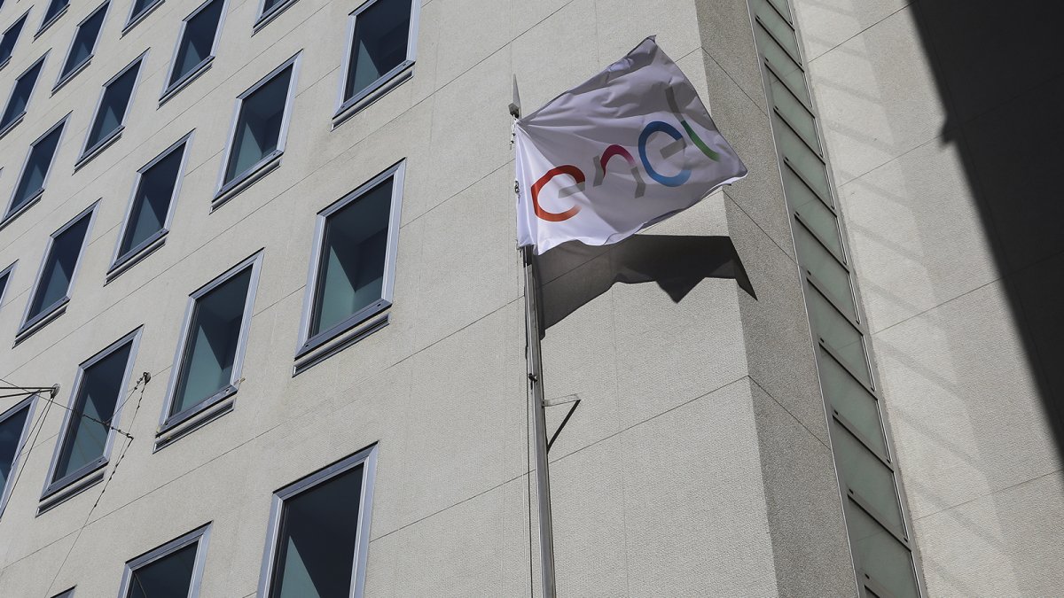Enel, matriz de Endesa, reduce su beneficio neto un 7,3% en el primer trimestre