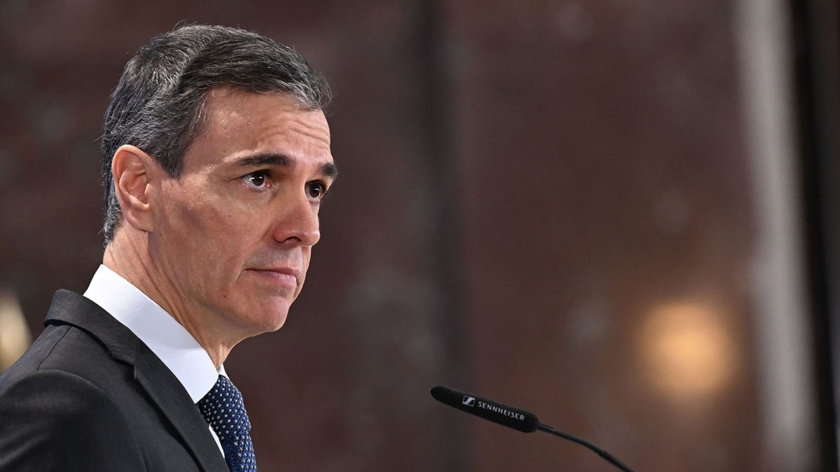 Sánchez reafirma el compromiso con la transición ecológica tras mantener una videoconferencia con Moeve