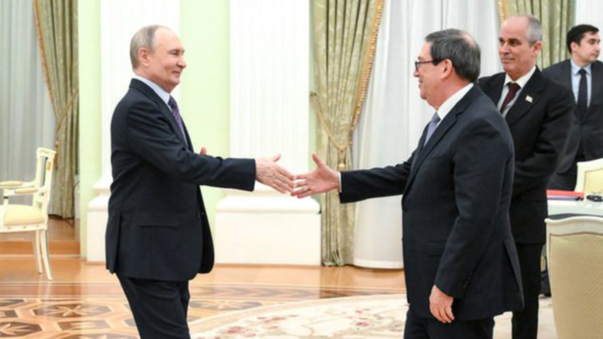 Rusia admite que aún está estudiando el suministro de combustible a Cuba