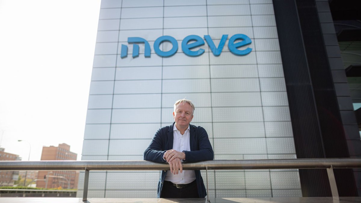 Moeve gana 686 millones en 2025 y aprueba su mayor proyecto de hidrógeno verde en Andalucía