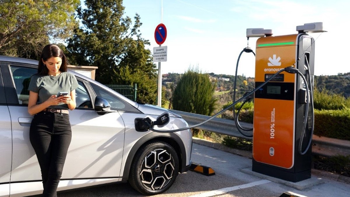 Eranovum y Fundeen lanzan una inversión participativa sobre más de 300 puntos de recarga en España