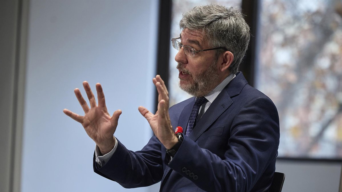 Alberto Nadal afirma que el PP suprimirá el impuesto a la generación eléctrica