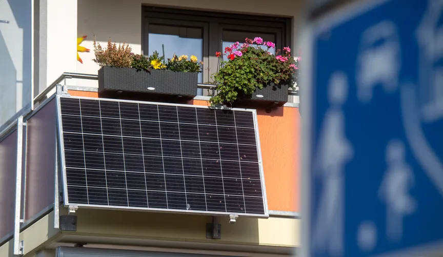 La energía solar en balcones conquista Estados Unidos 