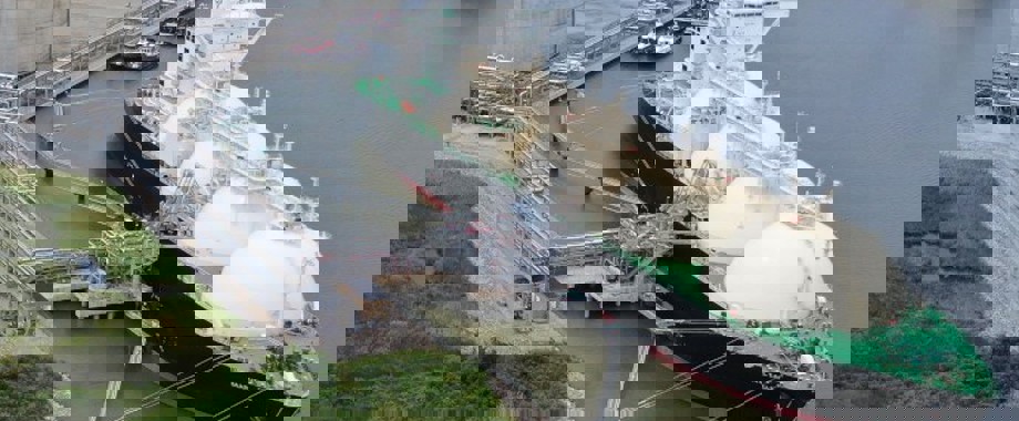 Los desarrolladores de GNL de EEUU firman el mayor volumen de contratos de compraventa desde 2022