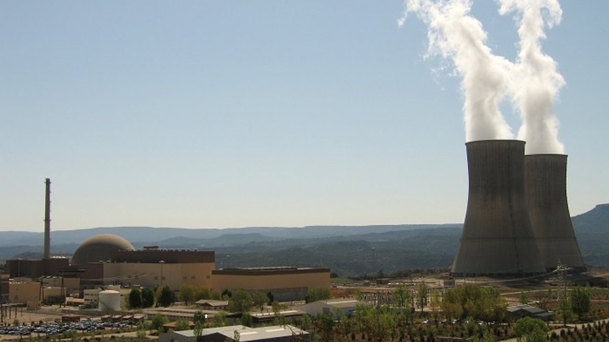 Más de un millar de trabajadores se suman a la plantilla de la central nuclear de Trillo para su recarga de combustible