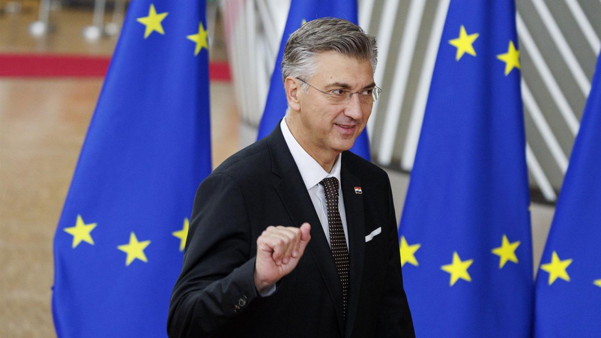 Croacia limita los precios de combustibles ante la subida del crudo por la guerra en Irán