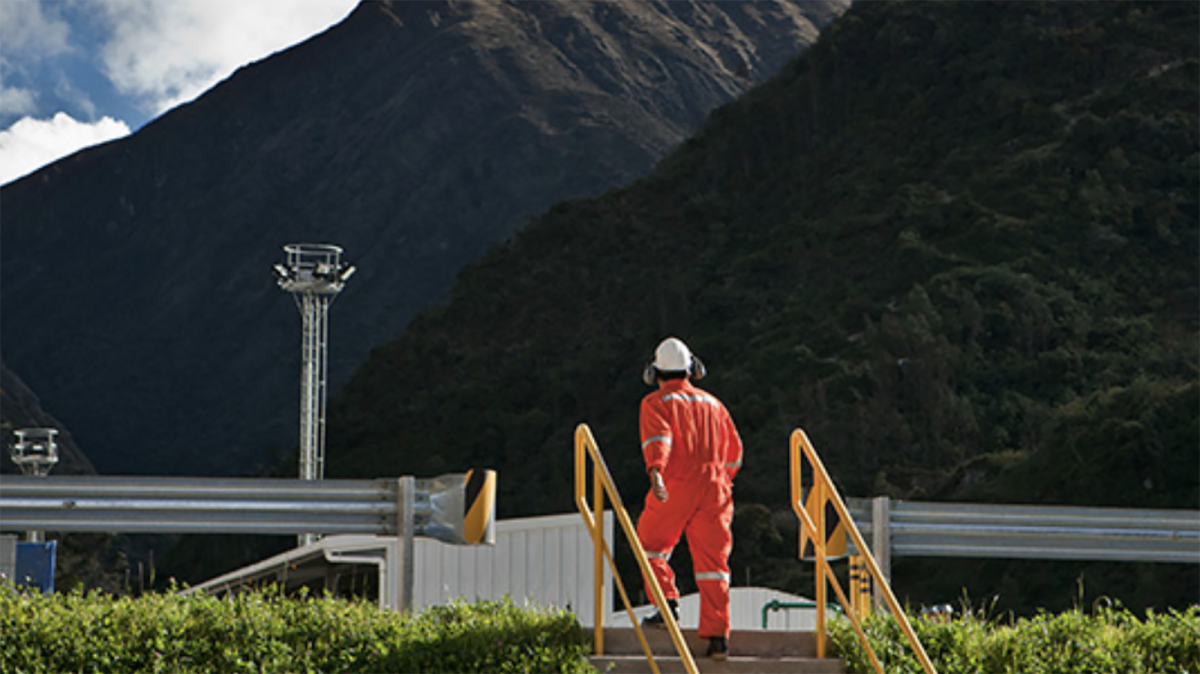 La reparación del gasoducto causante de la escasez de gas en Perú va al 48%