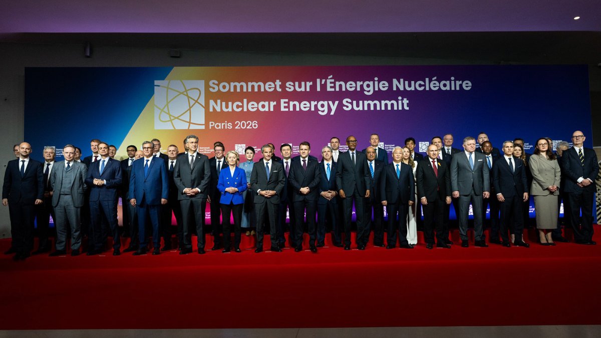 Macron reúne a una decena de líderes en su plan para impulsar la energía nuclear