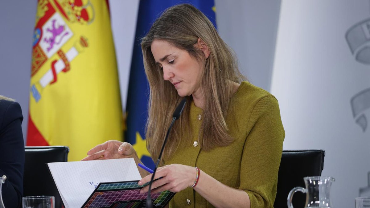 El Gobierno prepara una "respuesta integral" para paliar los efectos económicos de la guerra en Irán