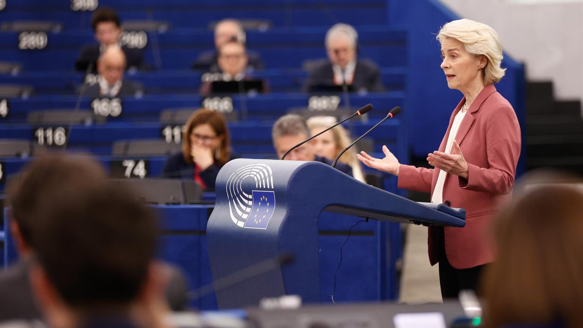 Von der Leyen dice que el diseño del mercado eléctrico funciona pero sugiere un tope al precio del gas