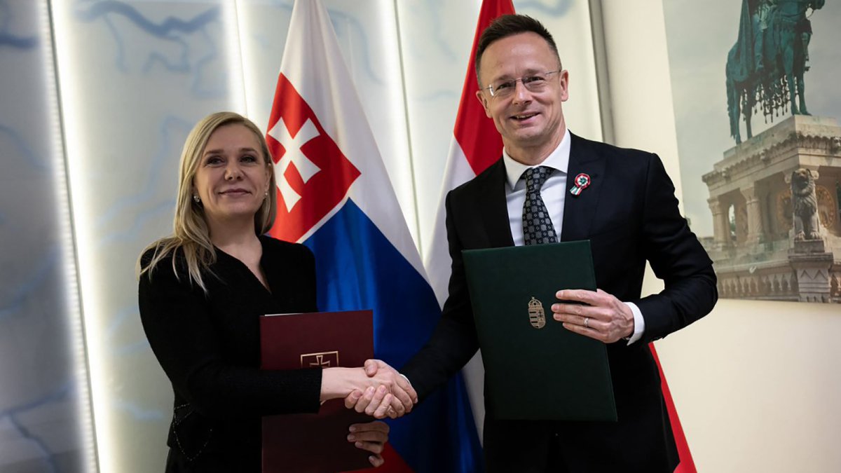 Hungría y Eslovaquia conectarán sus refinerías para no depender del oleoducto ucraniano