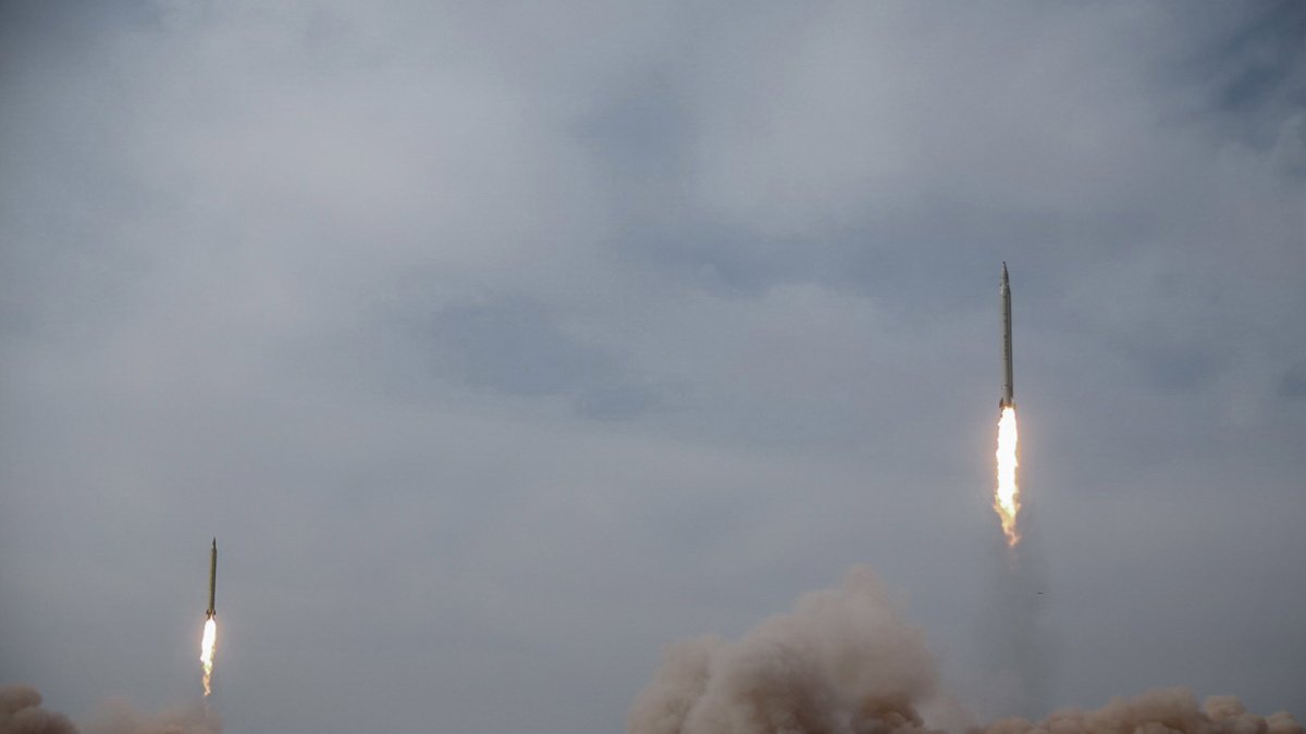 Irán advierte a EEUU de que "no volverá a ver" los precios del petróleo anteriores y de que no habrá acuerdo