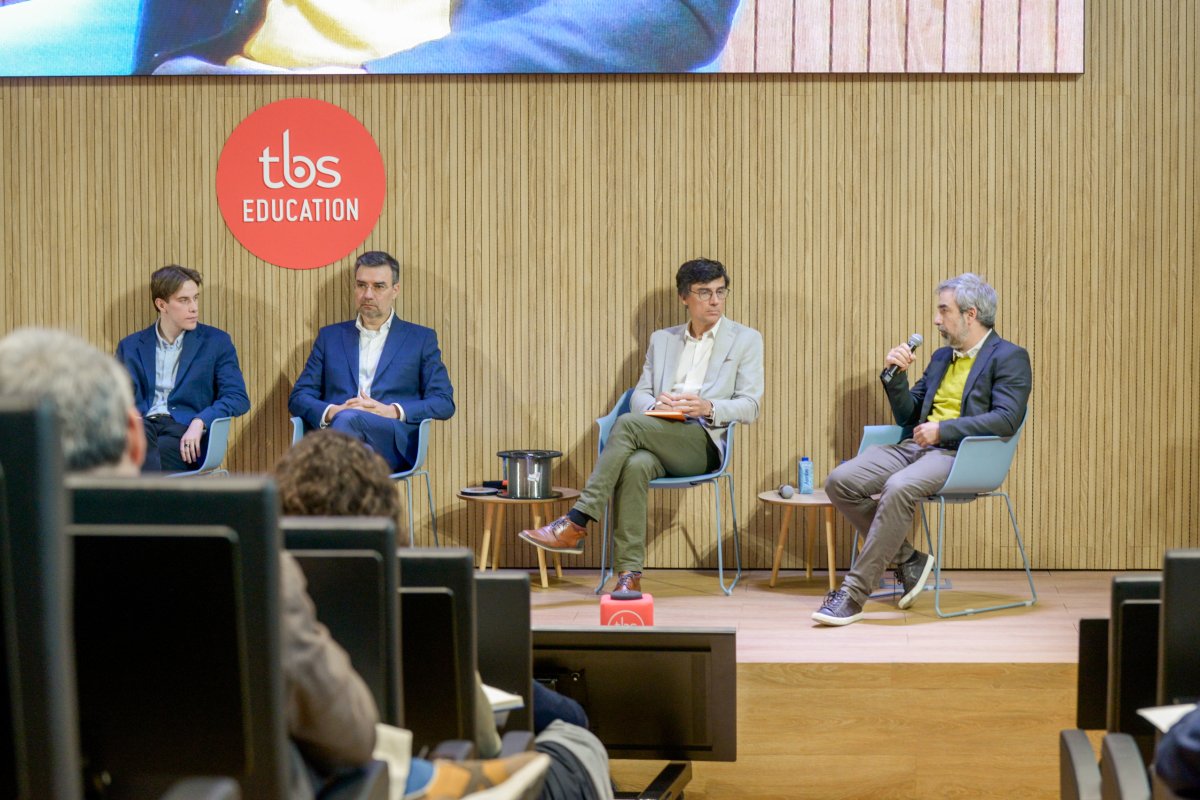 La digitalización de la red eléctrica emerge como clave para impulsar la innovación energética en Cataluña