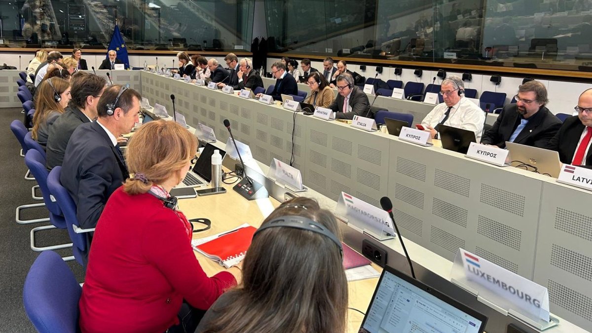 Reguladores europeos estudian crear un servicio de asesoramiento en seguridad nuclear de la UE