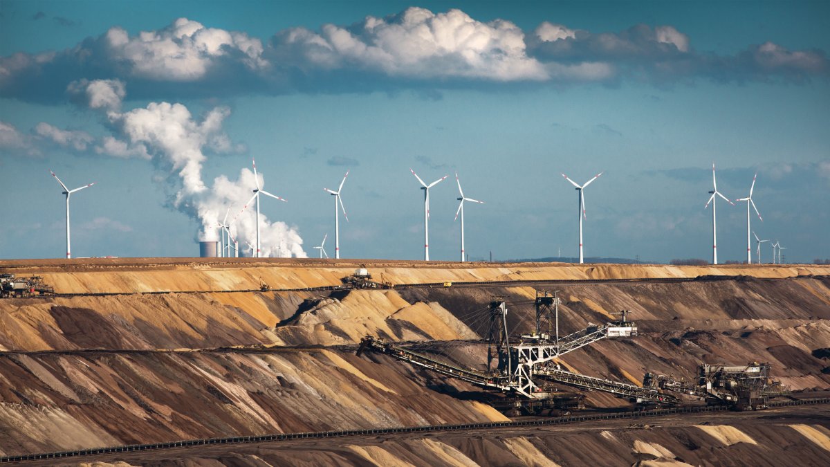 El conflicto en Oriente Medio pone en riesgo hasta 3,5 millones de toneladas de producción de aluminio