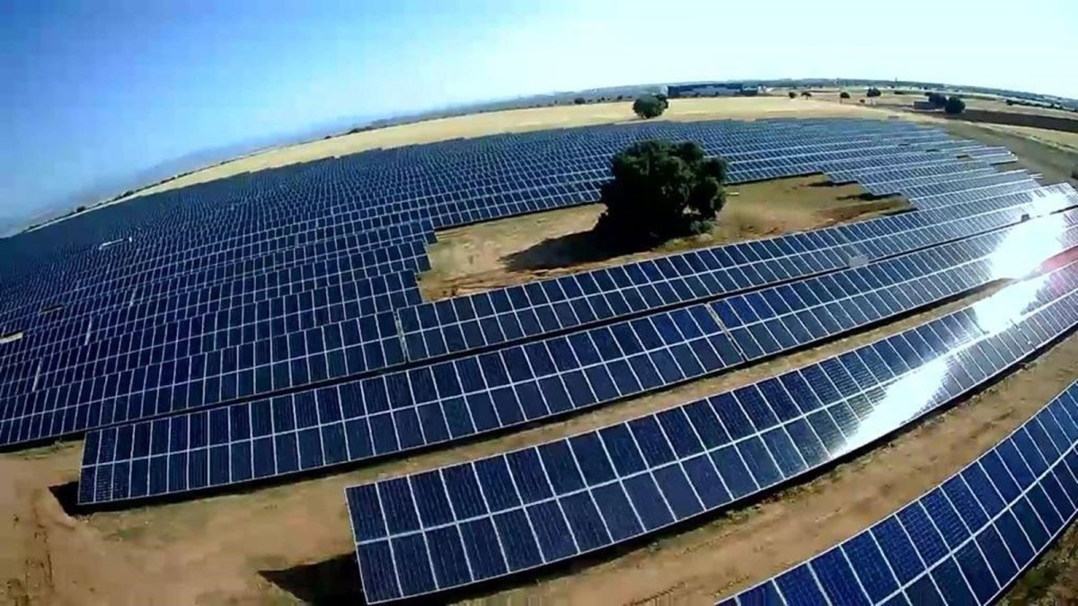 Audax entra en el negocio de telecomunicaciones con la firma de un acuerdo con MasOrange