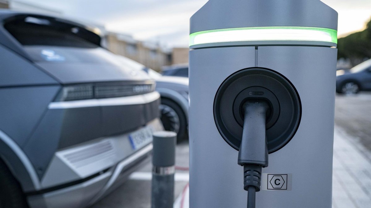 Kia, Hyundai y Smart ven la guerra en Irán como una oportunidad para impulsar el coche eléctrico