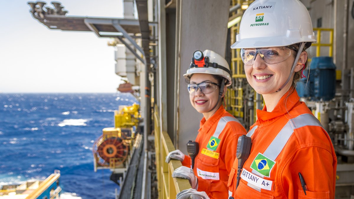 Petrobras compra a Petronas los derechos sobre los campos de Tartaruga Verde y Espadarte por 383,9 millones