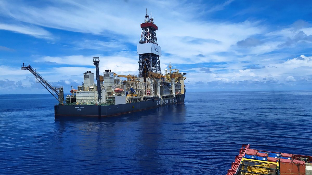 El petróleo cae y las Bolsas europeas apuntan a subidas por la esperanza de nuevas conversaciones de paz